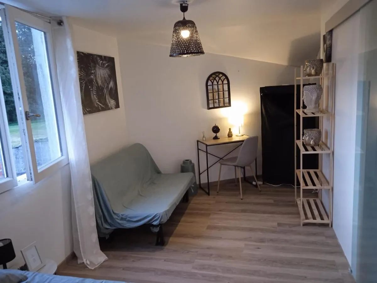 Cosy Et Moderne Centre Ville Gourin 0*,  Frankrijk